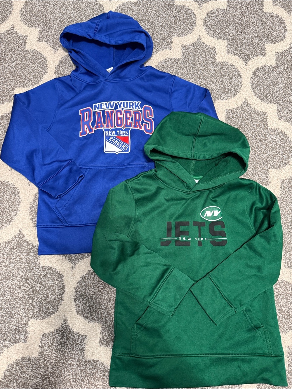 Boys’ hoodies, New York Rangers / New York Jets, size XS 4/5 EUC!